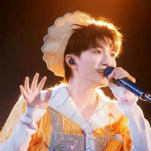 以全深视角头像