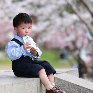 武汉家电小学生—Saxon岳头像