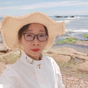 爱搞事的小老太头像