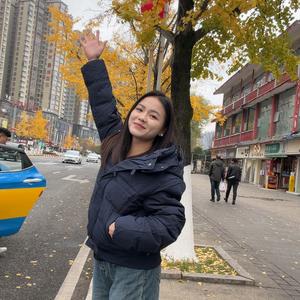 三只小余～头像