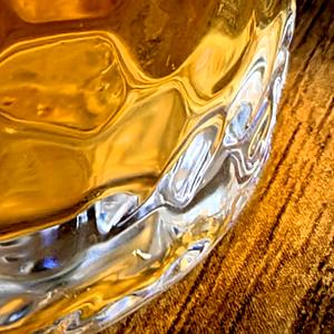 谷鳳羽寫意头像