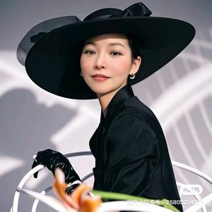 张宸言（国学易经咨询师，营养师，舞蹈师)头像