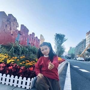 我家的朵朵和花花头像