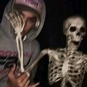 : ❅·Ambitious头像