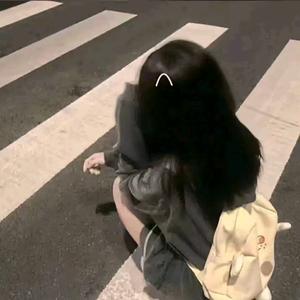 白桃味的梦姘头像