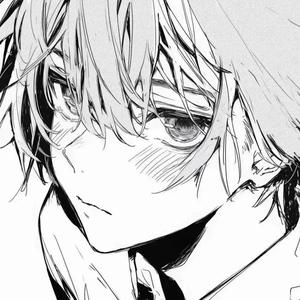 小洛（鼠鼠🐭）头像