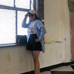 红叶🍁秋风🌹伤落叶🍃头像