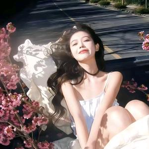 喵雪雪（吃丹修仙）头像