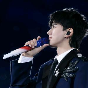 草莓啵啵（张杰西安第188场巡回演唱会）头像