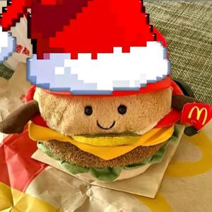 暴躁老奶大战奥特曼只为夺回两万八的假牙头像