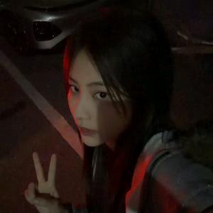 根号三出发啦头像