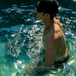 ᰔᩚ康康怎么个事儿👀头像