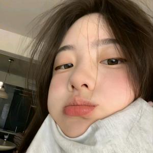 丹东大草莓🍓头像