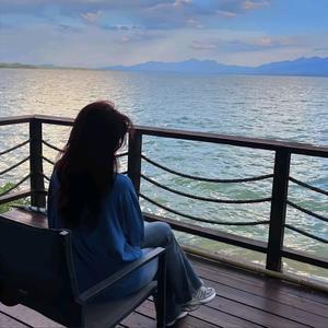 ²⁰²⁵এ᭄迷茫散尽꧔ꦿ᭄头像