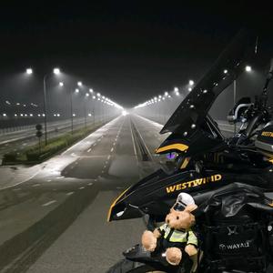 财神爷的独生子头像