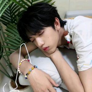 ʚ桂源我是菲菲ɞ∘☃头像