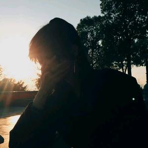 宅鱼（想见kva版头像