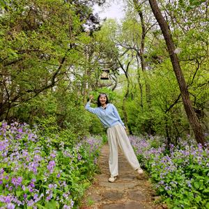 黄美丽同学头像