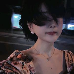 是夏夏吖。头像