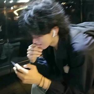 愛裡別説反話头像