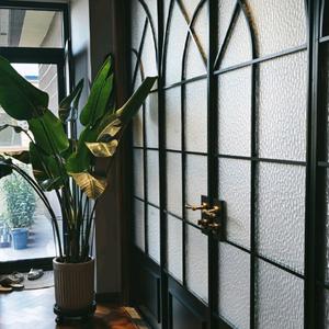 欣欣家高定玻璃门头像
