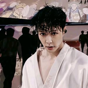 阿拉丁神兴10💜头像