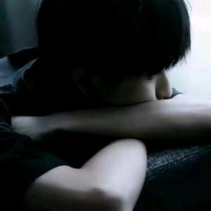 伤心的迪迦886头像