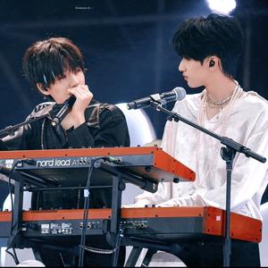 ✌🏻翔风拂霖👍🏻头像