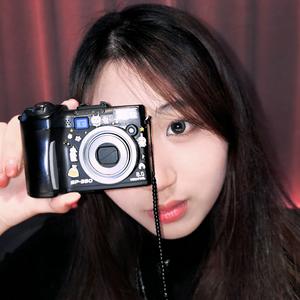 京京爱记录📸头像