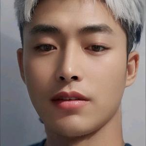 一个人旅行头像