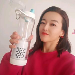 玛丽亚 New wave头像