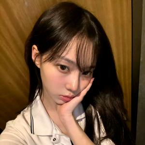 ^玟冬詩集.❄️头像