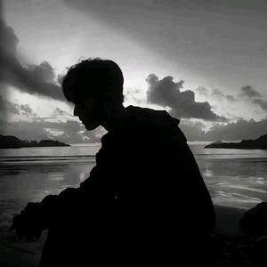 伦敦下小雨头像