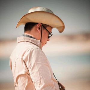 这回涛上了头像