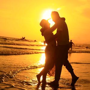 二人三餐四季头像