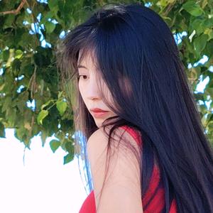 小杨咩咩🐑头像