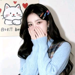 妍吃小菠萝🍍头像