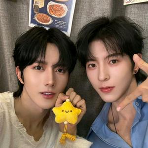 星邱小太子⭐⚽(见过D4版)头像