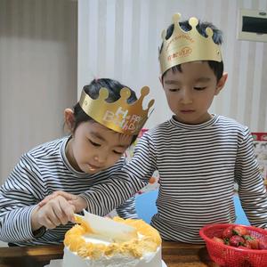 佐佑两个小学生头像