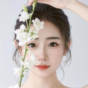 玲玲创意手工魔法🔮头像