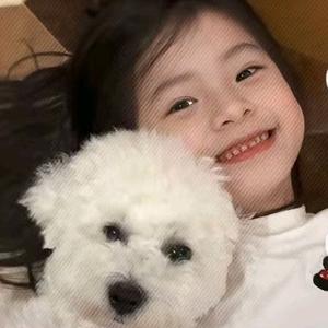 杨优雅（瘦到100斤💪）头像