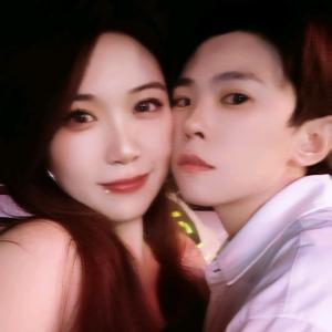吃不吃意大利香肠和蘑菇头像
