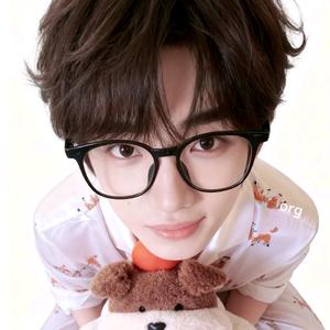 开椰小鑫🌟头像