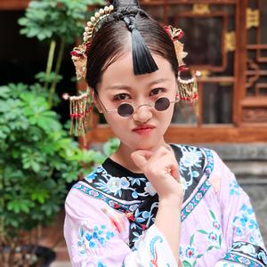 大蓬蓬展翅头像