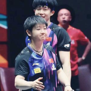 坚定自信🍟(12.1见过莎头版)头像