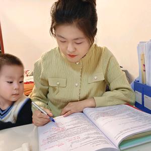 90后宝妈工作带娃学中级一年三科已上岸头像