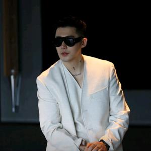 杨圣坤-直播返场头像