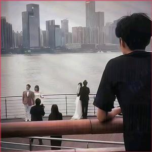 翻错的多米诺头像