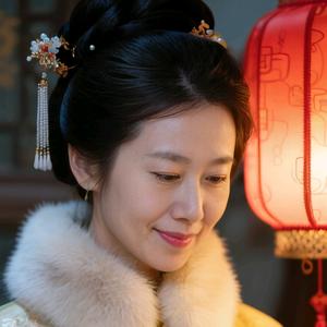 兰心慧语呀头像