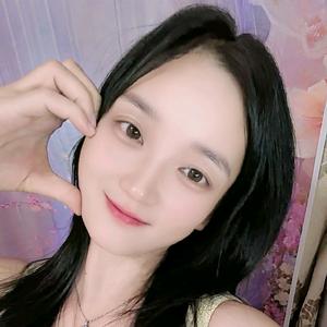 小铃铛🔔💃（拼命播）头像